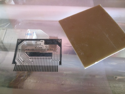 le typon avec le PCB avant gravure